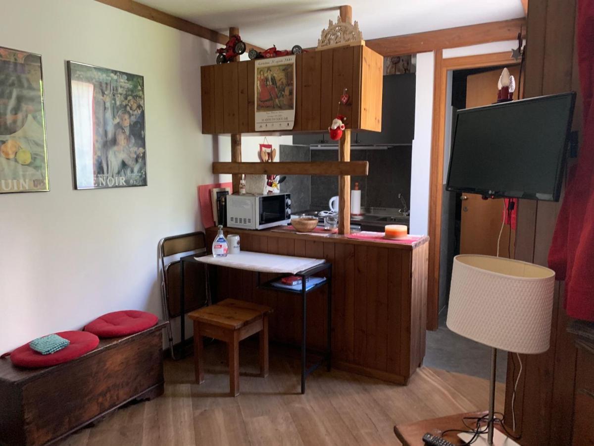 Renovated Studio Ski In Ski Out, Cir 0282 Брей-Червиния Экстерьер фото